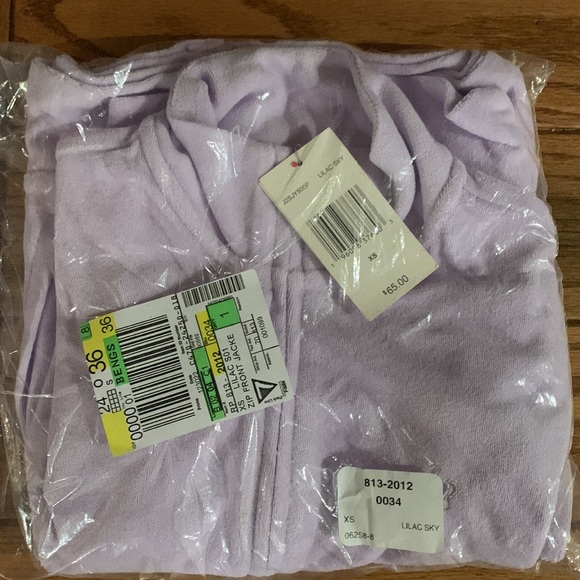 Juicy Couture Zip front top - Picture 3 of 5